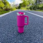 duzy-pojemny-kubek-termiczny-z-uchwytem-i-slomka-termos-1l-rozowy-cup10-3.jpg 250a1c1eb2bc86cf5eba5cb7adfbb477